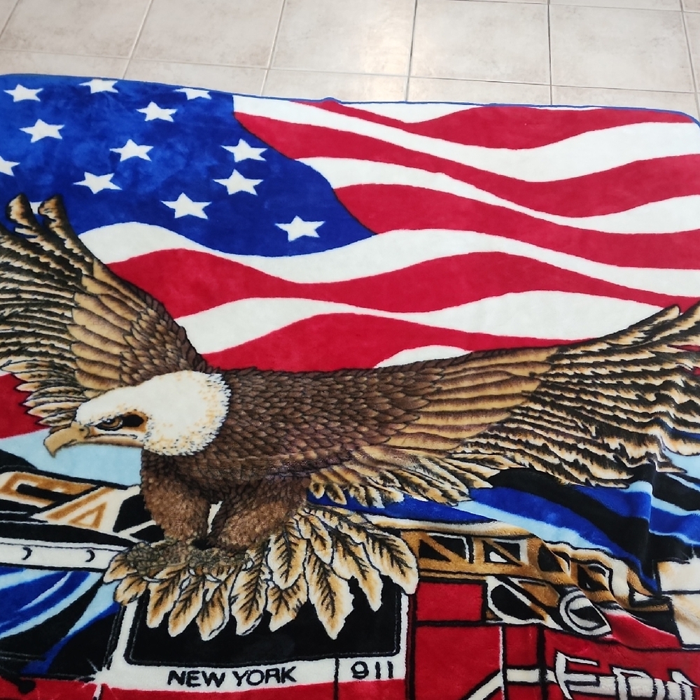 Source Unknown Patriotic Eagle Blanket - Red, Blue, Brown